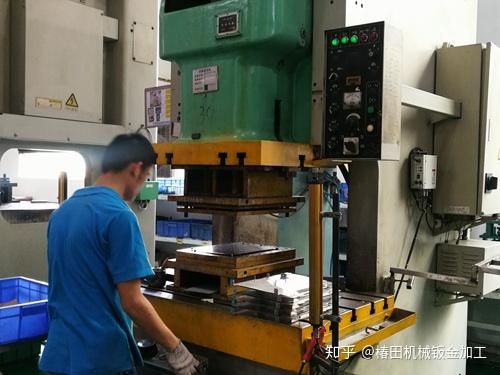 選擇中山機柜加工廠為電子產品制造服務的核心優勢